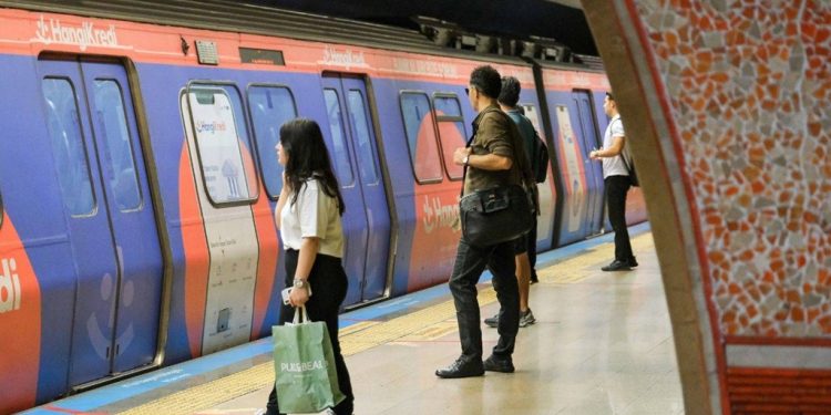 تركيا تستخدم مترو الأنفاق كمراكز إيواء!