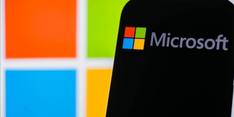 ميكروسوفت تستثمر 7.9 مليار دولار في الإمارات