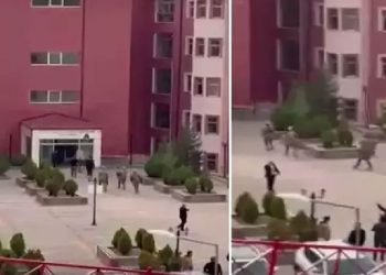 مسلح يحتجز رهينة داخل