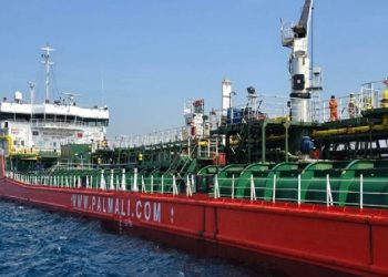 حاملة نفط سعودية على متنها مليون برميل نفط تصل سوريا