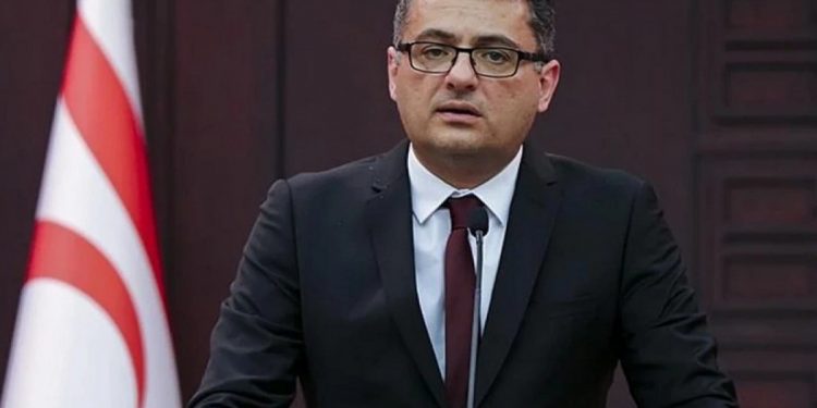 رئيس شمال قبرص يزور تركيا