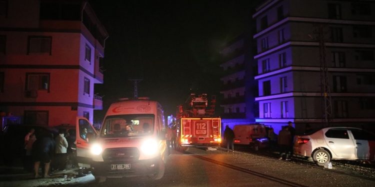 حريق هائل بمبنى من 7 طوابق في هاتاي