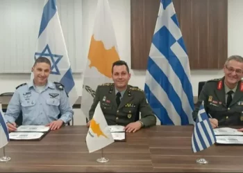 حلف ثلاثي لمواجهة تركيا.. اتفاقية دفاعية طارئة بين أثينا ونيقوسيا وتل أبيب