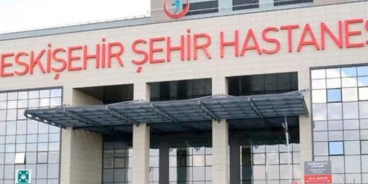 اعتقال 20 طبيباً بعدما هزت تركيا فضيحة “التقارير الصحية المزورة”