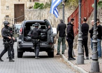 اليونان تعتقل جاسوسًا تركيًا في جزيرة خيوس