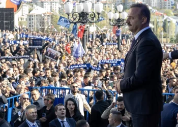 “حزب المفتاح” يتجاوز عتبة الـ 100 ألف عضو