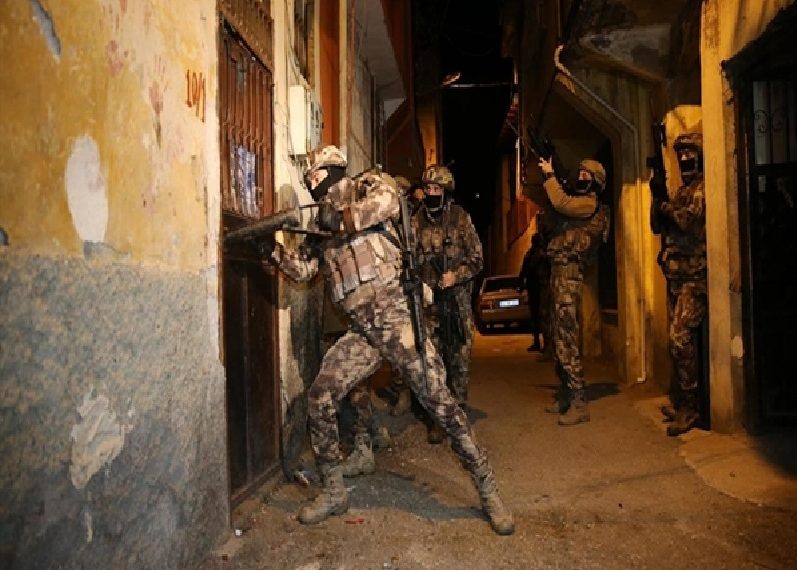 تركيا.. توقيف 115 من عناصر داعش في إسطنبول