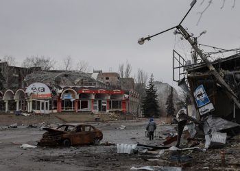 مئات العراقيين يشاركون في الحرب الروسية الأوكرانية!