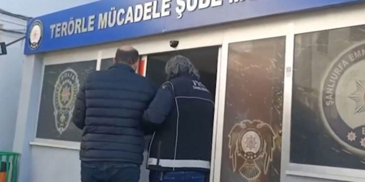 تركيا تعلن اعتقال العشرات بتهمة الانتماء لحركة الخدمة