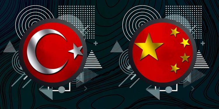 تركيا تمنح السياح الصينيين إعفاءً من التأشيرة