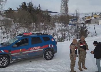 وزير الداخلية التركي: القبض على 19 مهرباً و478 مهاجراً غير نظامي في حملة أمنية شاملة