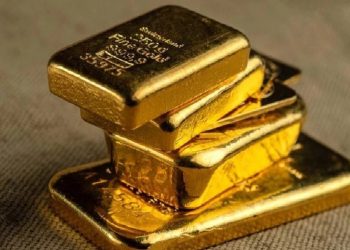 الذهب يواصل الارتفاع وسط توترات فنزويلا