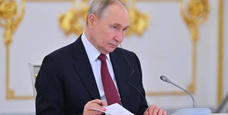 بوتين يحذر من مخططات تخريبية تستهدف خطوط الغاز “السيل التركي” و”السيل الأزرق” في البحر الأسود