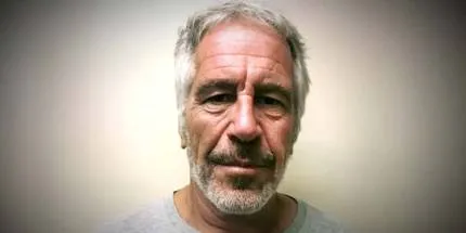 من أعمدة الرقص لمستلزمات الأطفال.. قائمة مشتريات إبستين “المثيرة للاشمئزاز”