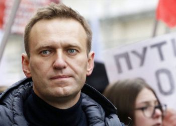 “سُم الضفدع”.. بريطانيا وحلفاؤها يتهمون موسكو رسمياً بتصفية نافالني