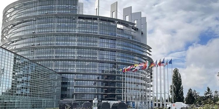 بروكسل تحتضن مؤتمر “حوار تركيا والأكراد”.. بحثاً عن مسار الديمقراطية