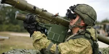 فايننشال تايمز: صفقة “سرية” لتزويد إيران بمنظومات صاروخية روسية