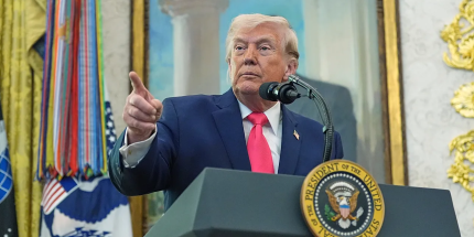 ترامب يعتزم تحميل الدول العربية “فاتورة الحرب” على إيران