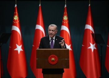 أردوغان: نحذر من مساعي جر تركيا إلى الحرب