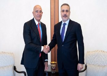 وزير الخارجية التركي يلتقي السفير الأمريكي توم باراك