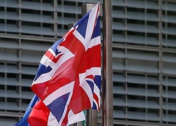 الدفاع البريطانية: إطلاق صاروخين من إيران صوب قبرص