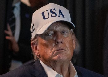 ترامب: مقتل خامنئي فرصة تاريخية للإيرانيين