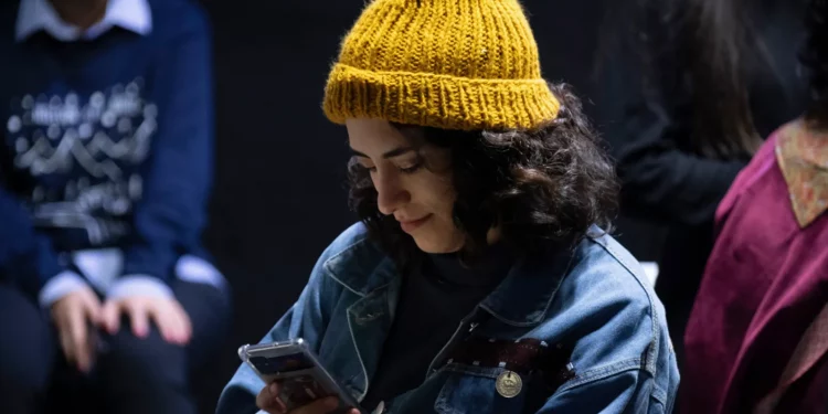 دراسة: ثلث أبناء “الجيل Z” يعتقدون بامتلاكهم قدرات روحانية!