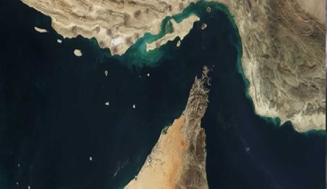 14 سفينة تركية عالقة بمضيق هرمز