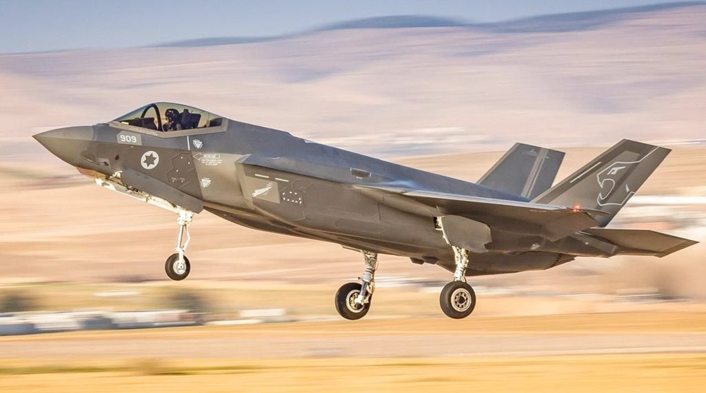 معاريف: إسرائيل تستعد لشن هجمات على بنية الطاقة في إيران