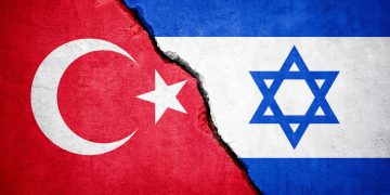 تحليل يوناني: صدام “جيوسياسي فتاك” يلوح بين تركيا وإسرائيل