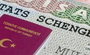اليونان تفتح الباب أمام لأتراك الباحثين عن تأشيرة “شنجن”