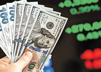 البنوك التركية تضخ 6 مليار دولار عقب قرار عزل زعيم المعارضة