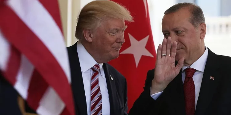 ترامب يحذف تدوينة زعم فيها أن أردوغان وصفه بـ “القائد الذي ينتظره العالم منذ قرون”