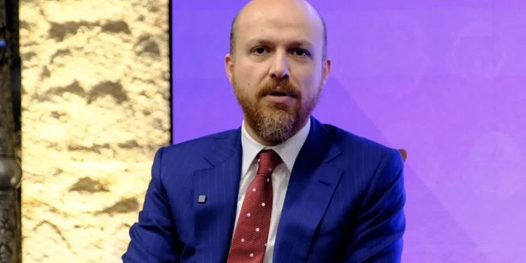 بلال أردوغان يثير اهتماماً واسعاً بالصحافة الروسية