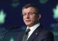 داود أوغلو يهاجم أردوغان: الشعب يتحمل نتائج قراراتكم المتخبطة