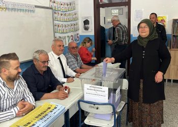 تركيا.. انتخابات بلدية تكميلية في 3 ولايات و362 حياً