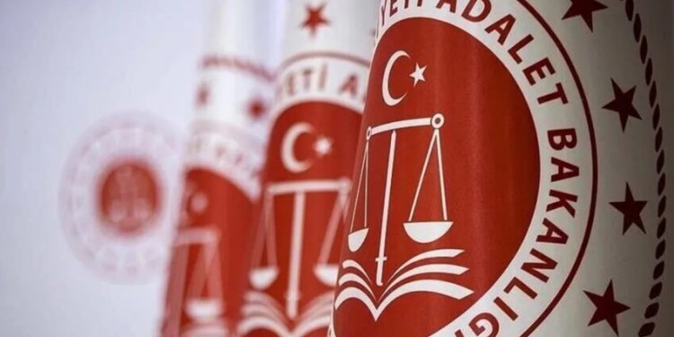 تركيا تنشيء مكاتب متخصصة للتحقيق بجرائم الإرهاب في جميع الولايات