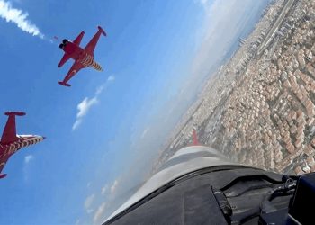 عروض جوية تُزيّن سماء أنقرة بالتزامن مع قمة الناتو