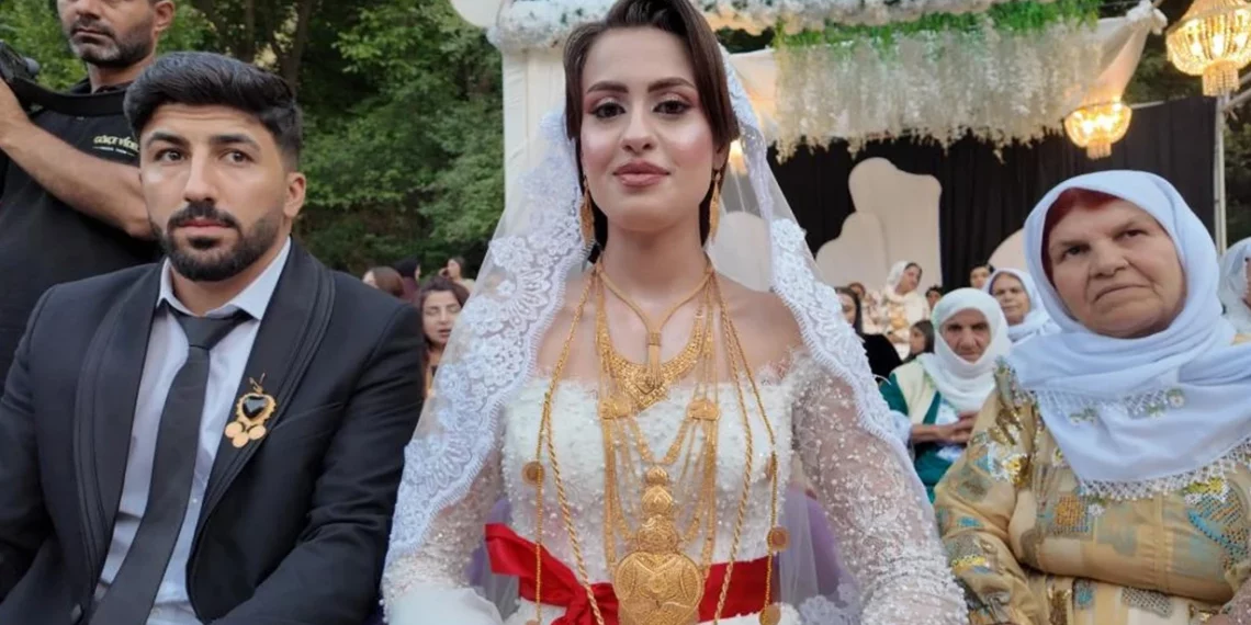 زفاف أسطوري في شرناق.. ملايين الليرات تُزيّن العروسين