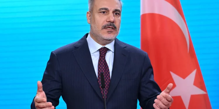 هاكان فيدان: على النظام الدولي محاربة “تهديد نتنياهو”