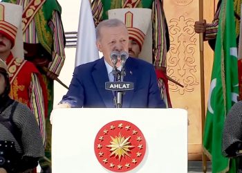 أول يرد على الهجوم الإسرائيلي في سوريا: “لدينا خطتنا”!