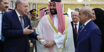 اللجنة الإستراتيجية لاتفاق “مكة” للدفاع تنعقد الاثنين في إسطنبول
