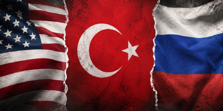 روسيا تطالب تركيا بتوضيحات بشأن الأسلحة المنقولة لأوكرانيا