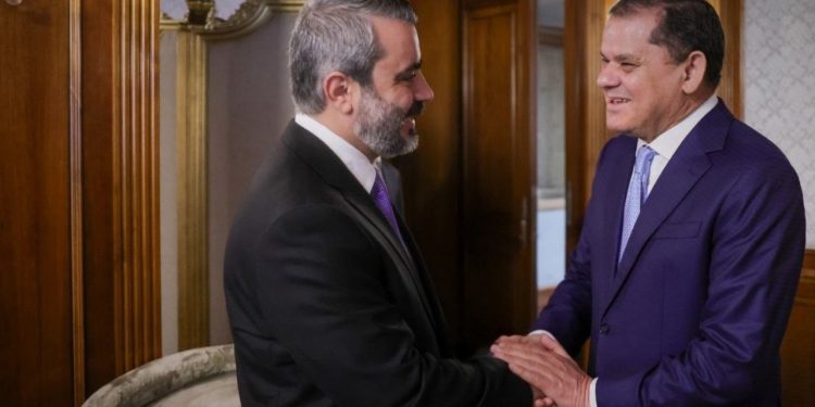 بعد غياب 10 سنوات.. سوريا تُعيد فتح سفارتها في ليبيا