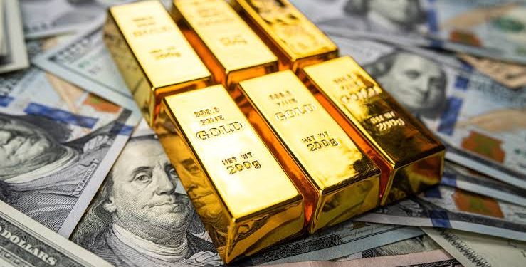 رئيس جمعية المُنقّبين الأتراك: أونصة الذهب قد تلامس 5 آلاف دولار