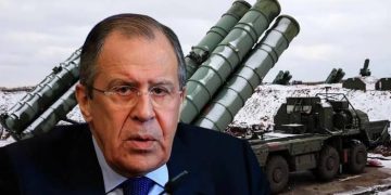 لافروف: منفتحون على نقل صواريخ “S-400” من تركيا 