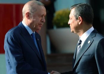 تركيا.. تغريم زعيم المعارضة 800 ألف ليرة لصالح أردوغان