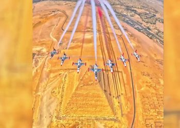 فيديو… “المقاتلات التركية” تحلق أعلى أهرامات الجيزة