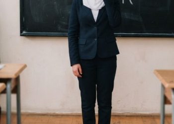 أزمة الحجاب في أذربيجان.. إبعاد معلمات عن العمل واعتقال 37 شخصًا