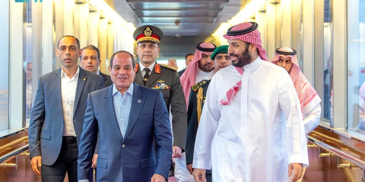 ماذا يعني تعهد مصر بدعم السعودية بالنسبة للأمن الإقليمي ومستقبل اليمن؟